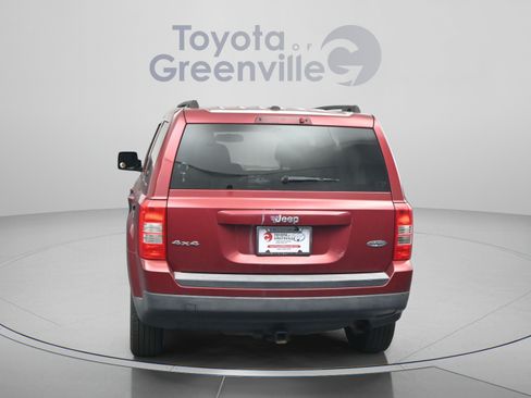 Used 2015 Jeep Patriot High Altitude AWD/4WD image 11