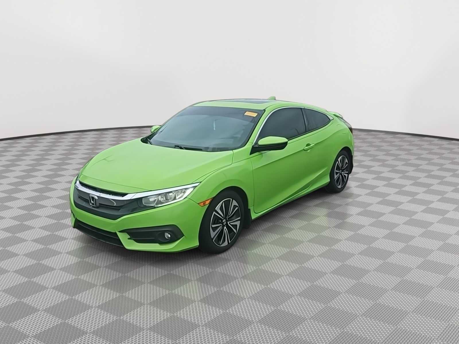 Used 2017 Honda Civic EX-T image 4