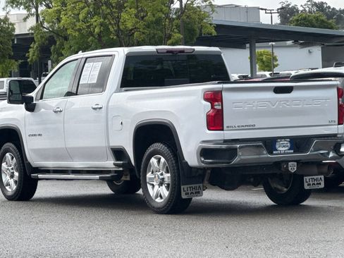 Used 2021 Chevrolet Silverado 2500 LTZ w/ LTZ Premium Package AWD/4WD image 6
