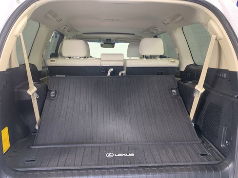 Used 2020 Lexus GX 460 Premium w/ Premium Package image 36