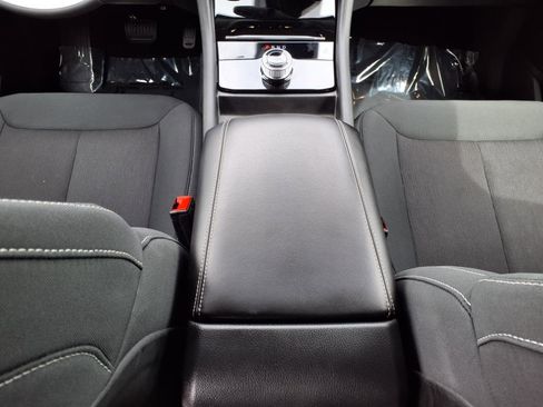 Used 2024 Jeep Grand Cherokee L Laredo image 26