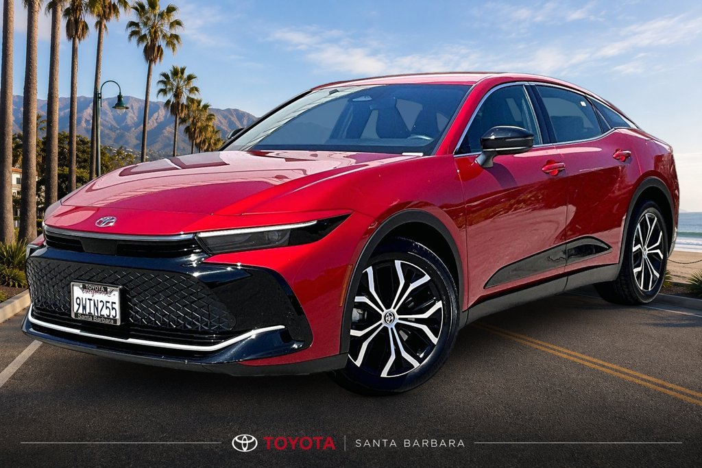 Certified 2026 Toyota Crown AWD/4WD image 3