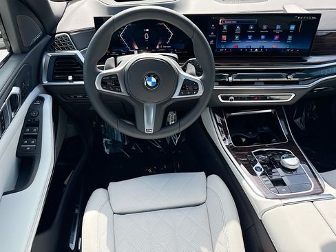 New 2026 BMW X5 sDrive40i w/ Executive Package RWD image 17