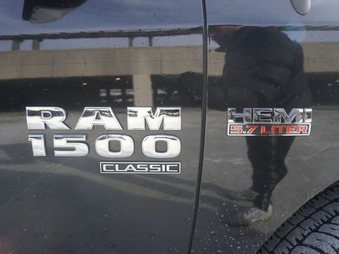 Used 2019 RAM 1500 Big Horn AWD/4WD image 20