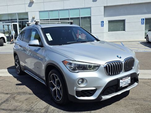 Used 2017 BMW X1 xDrive28i AWD/4WD image 6