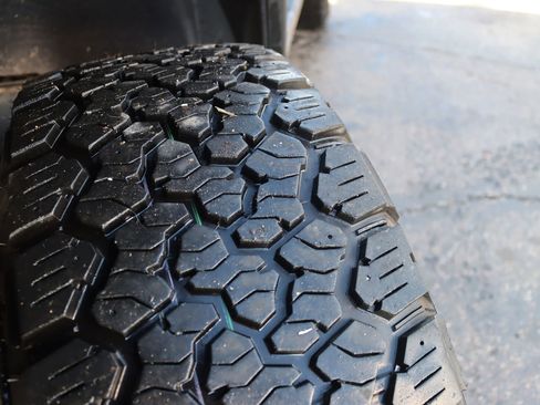 Used 2017 Jeep Wrangler Unlimited Rubicon w/ Dual Top Group image 39