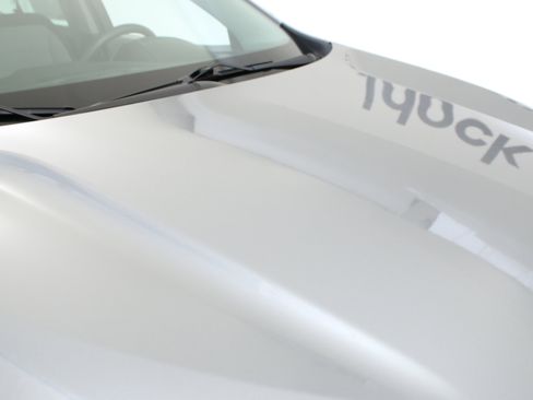 Used 2023 Chevrolet Equinox LS image 11