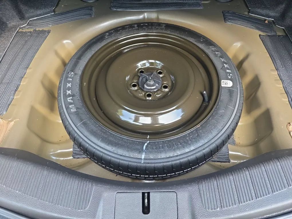 Used 2014 Ford Fusion SE FWD image 45