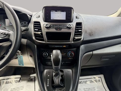 Used 2023 Ford Transit Connect XL FWD image 17