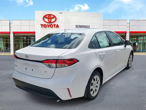 Used 2026 Toyota Corolla LE image 3