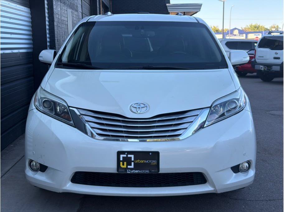 Used 2017 Toyota Sienna Limited Premium AWD/4WD image 13