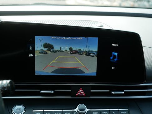 Used 2023 Hyundai Elantra SEL w/ Convenience Package FWD image 27
