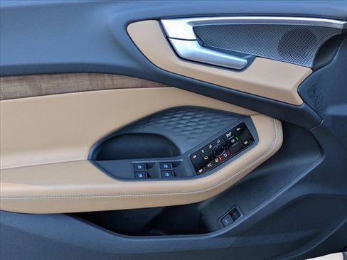 New 2025 Audi A5 2.0T Prestige image 17