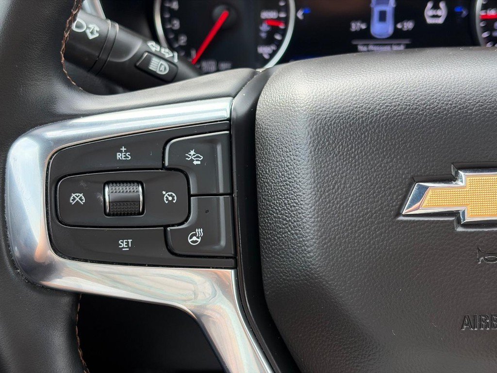 Used 2023 Chevrolet Blazer Premier w/ Driver Confidence II Package AWD/4WD image 26