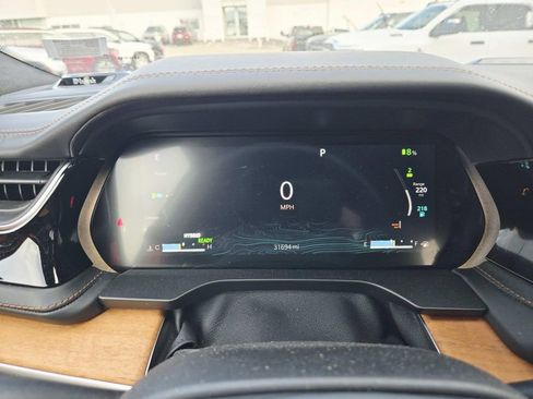 Certified 2022 Jeep Grand Cherokee Summit image 26