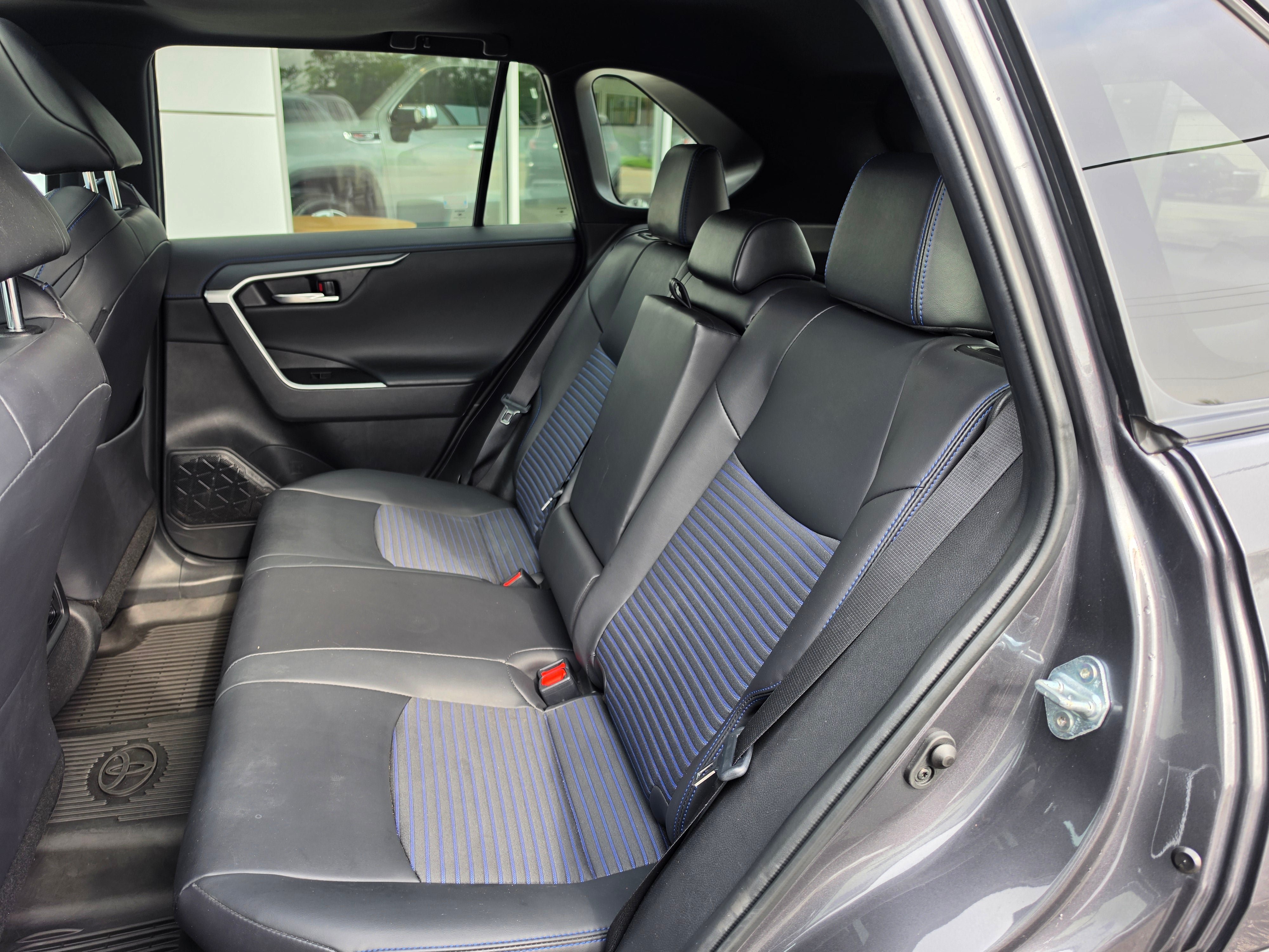 Used 2024 Toyota RAV4 XSE w/ Weather Package AWD/4WD image 12