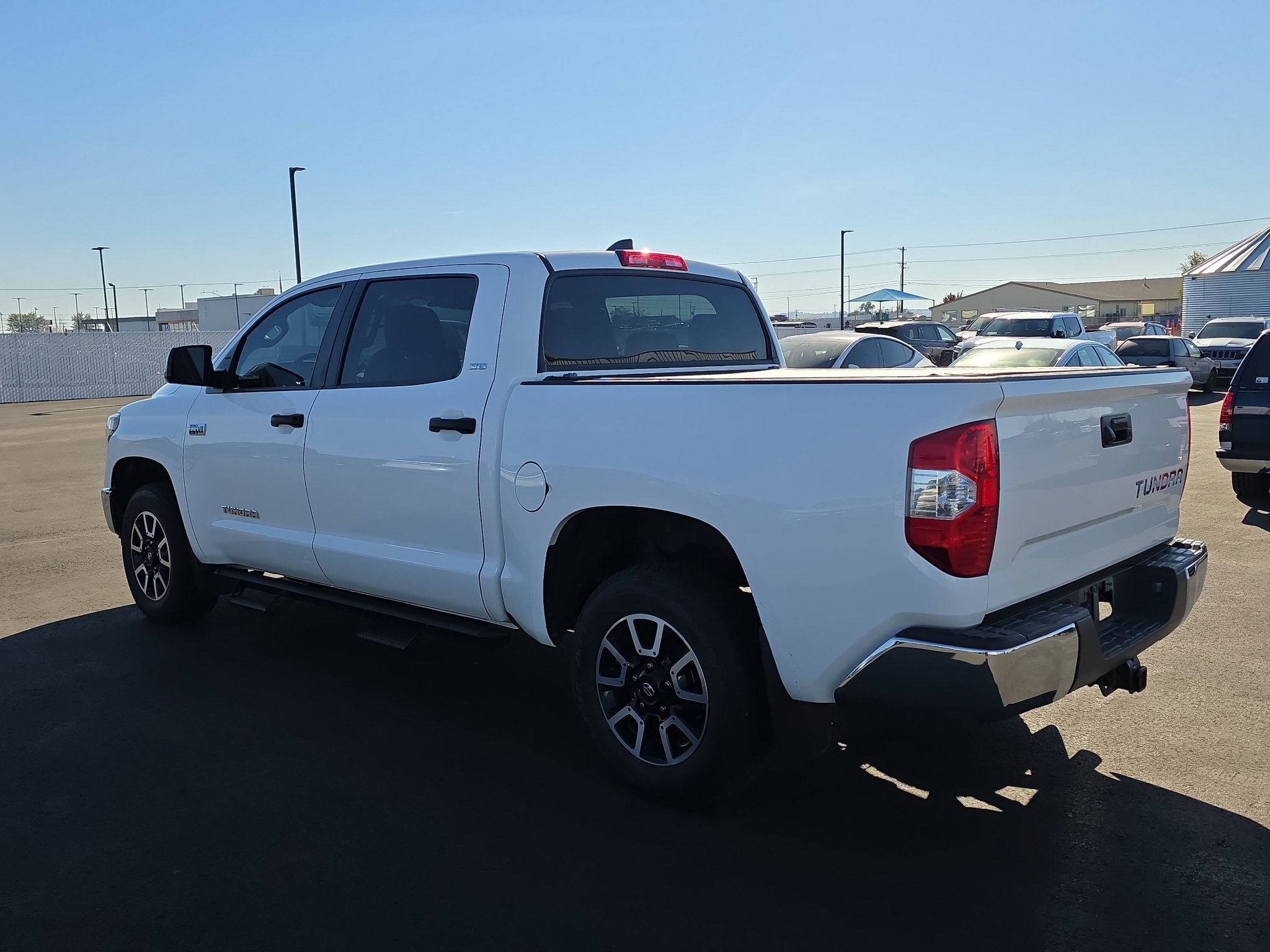Certified 2021 Toyota Tundra SR5 AWD/4WD image 6