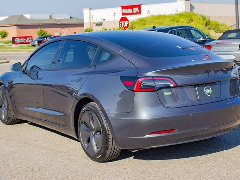 Used 2020 Tesla Model 3 Standard Range Plus RWD image 6
