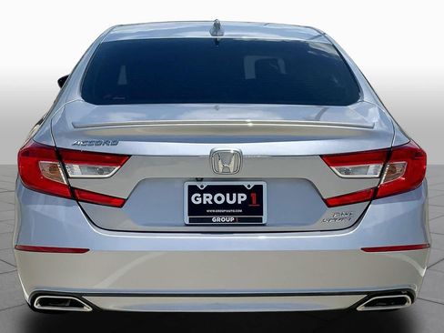 Used 2019 Honda Accord Sport image 5