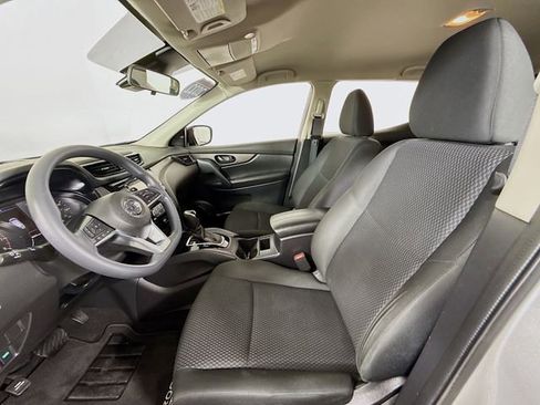 Certified 2022 Nissan Rogue Sport S image 31