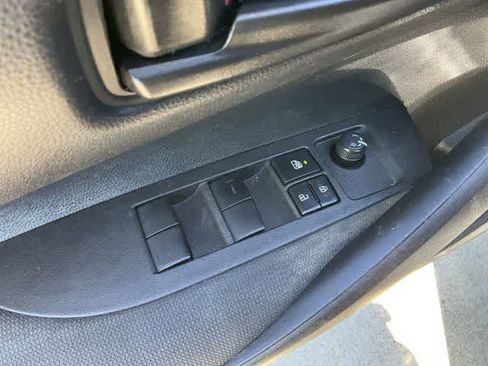 Used 2025 Toyota Corolla LE FWD image 13