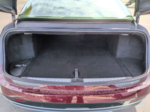 Used 2024 Lucid Air Touring image 31