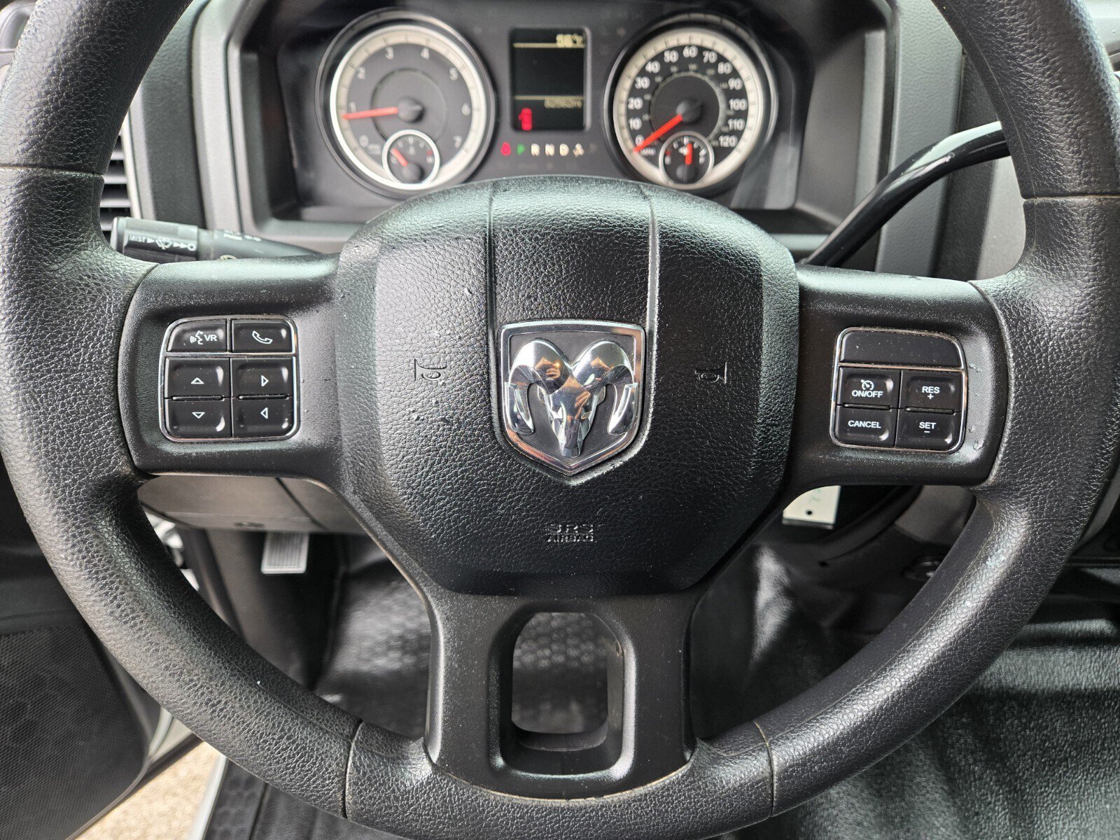 Used 2018 RAM 3500 Tradesman RWD image 16