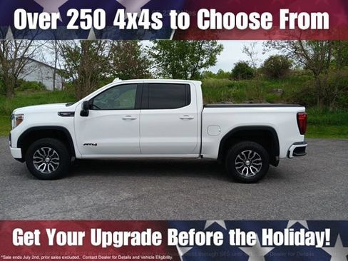 Used 2021 GMC Sierra 1500 AT4 w/ AT4 Premium Package AWD/4WD image 9