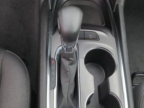 Used 2024 Chevrolet Malibu LT FWD image 19