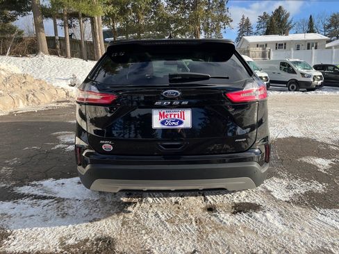 Used 2024 Ford Edge SEL w/ Convenience Package image 5