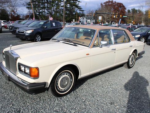 Used 1991 Rolls-Royce Silver Spur II image 22