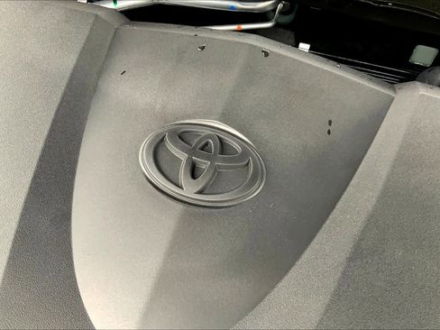 New 2026 Toyota Camry SE image 17