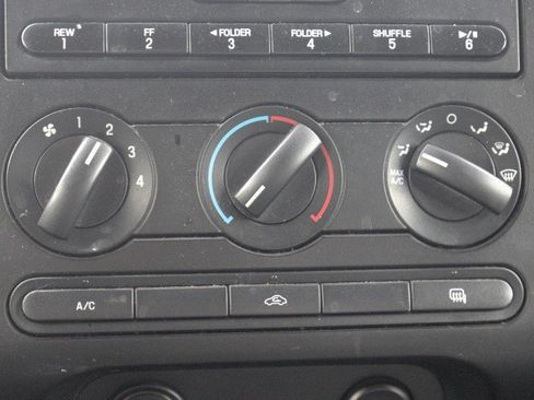 Used 2007 Ford F150 XLT AWD/4WD image 23