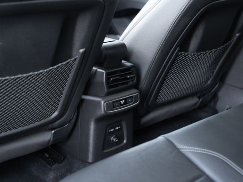 Certified 2023 Audi Q4 e-tron Premium Plus w/ Premium Plus image 26