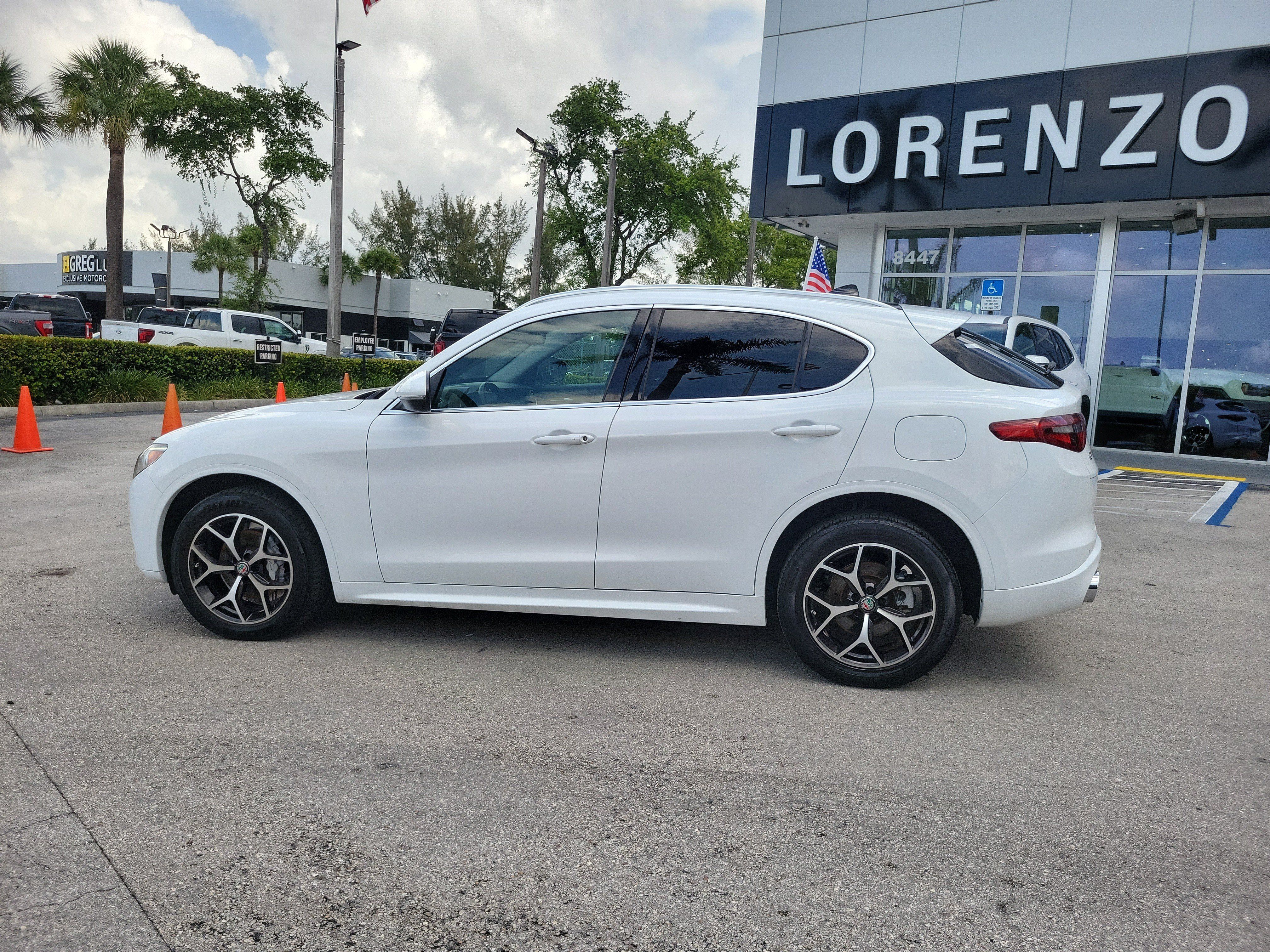 Used 2021 Alfa Romeo Stelvio Ti w/ Active Assist 2 Package TI AWD/4WD image 8