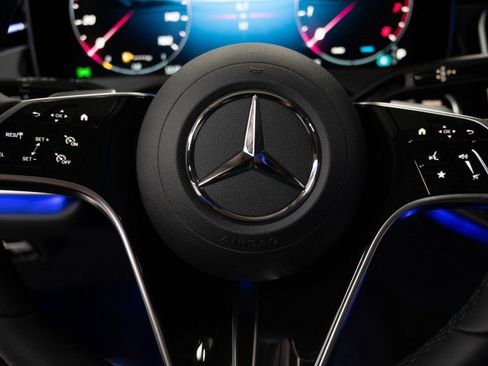 New 2026 Mercedes-Benz E 350 Sedan image 21