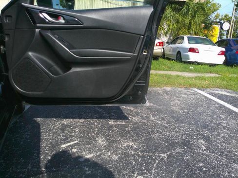 Used 2015 MAZDA MAZDA3 i Sport FWD image 23