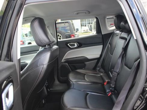 Used 2022 Jeep Compass Limited AWD/4WD image 23