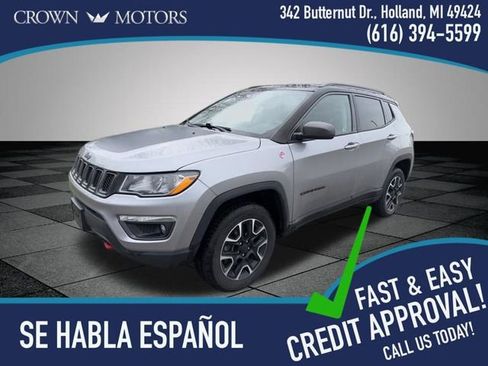 Used 2020 Jeep Compass Trailhawk AWD/4WD image 1