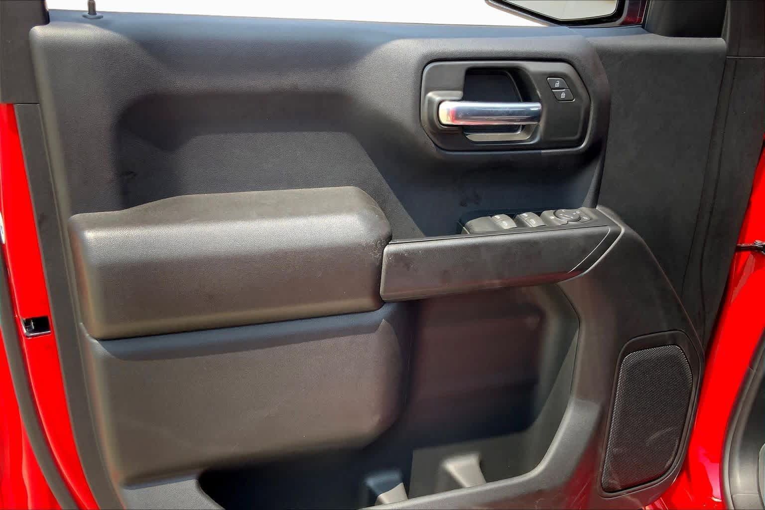 Used 2026 Chevrolet Silverado 1500 Custom RWD image 21