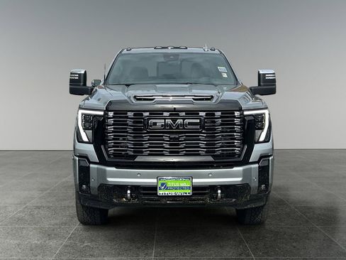 New 2025 GMC Sierra 2500 Denali Ultimate w/ Max Trailering Package image 2
