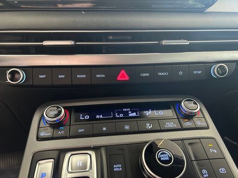Used 2025 Hyundai Palisade SEL FWD image 43