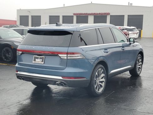 New 2026 Lincoln Aviator Premiere image 4