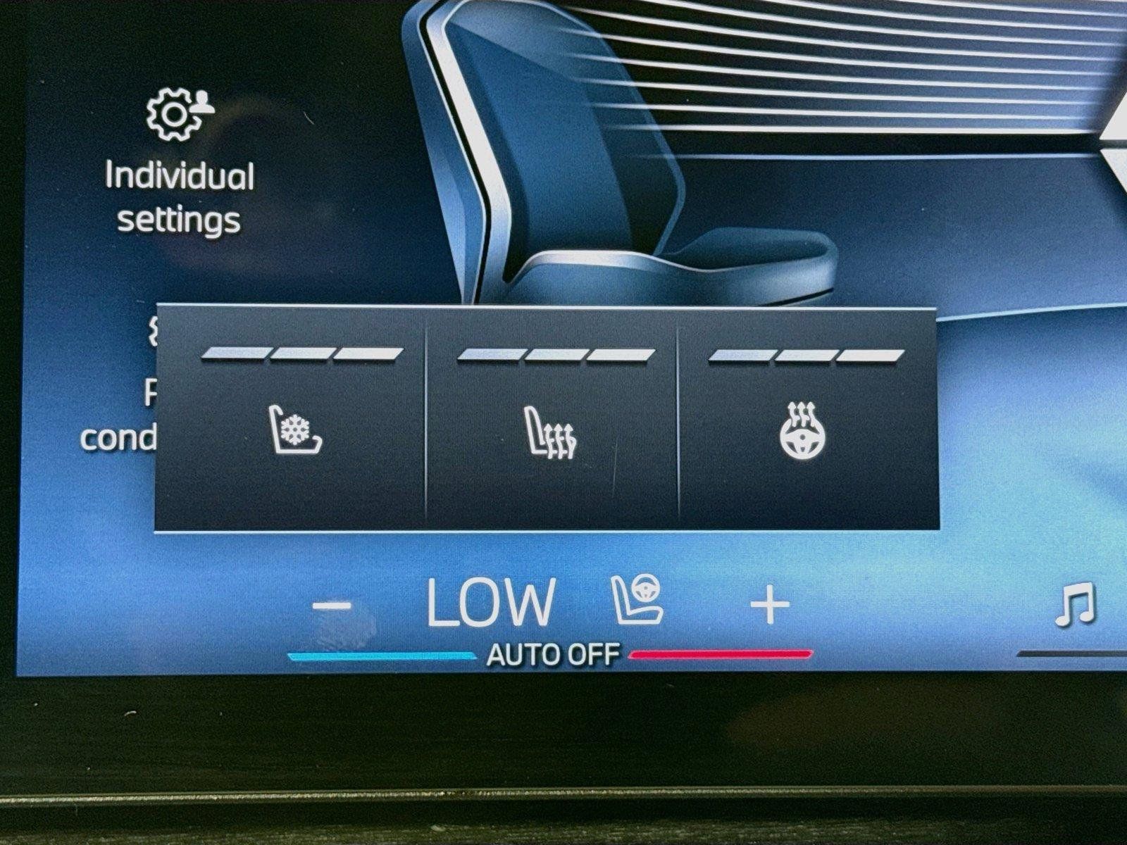 Used 2025 BMW 740i RWD image 8