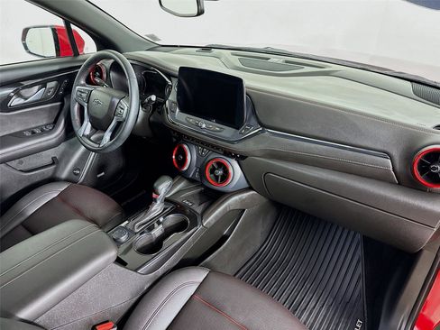 Used 2023 Chevrolet Blazer RS w/ Enhanced Convenience Package image 30