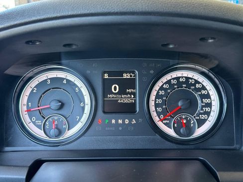 Certified 2021 RAM 1500 Tradesman w/ Popular Equipment Group RWD image 22