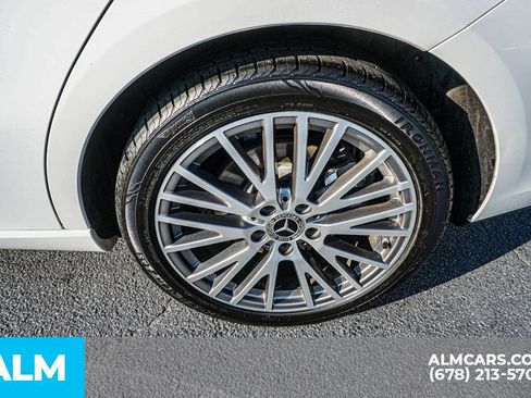 Used 2025 Mercedes-Benz CLA 250 image 16