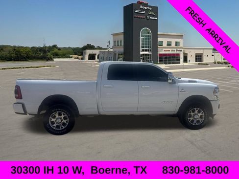 Used 2024 RAM 2500 Laramie AWD/4WD image 2