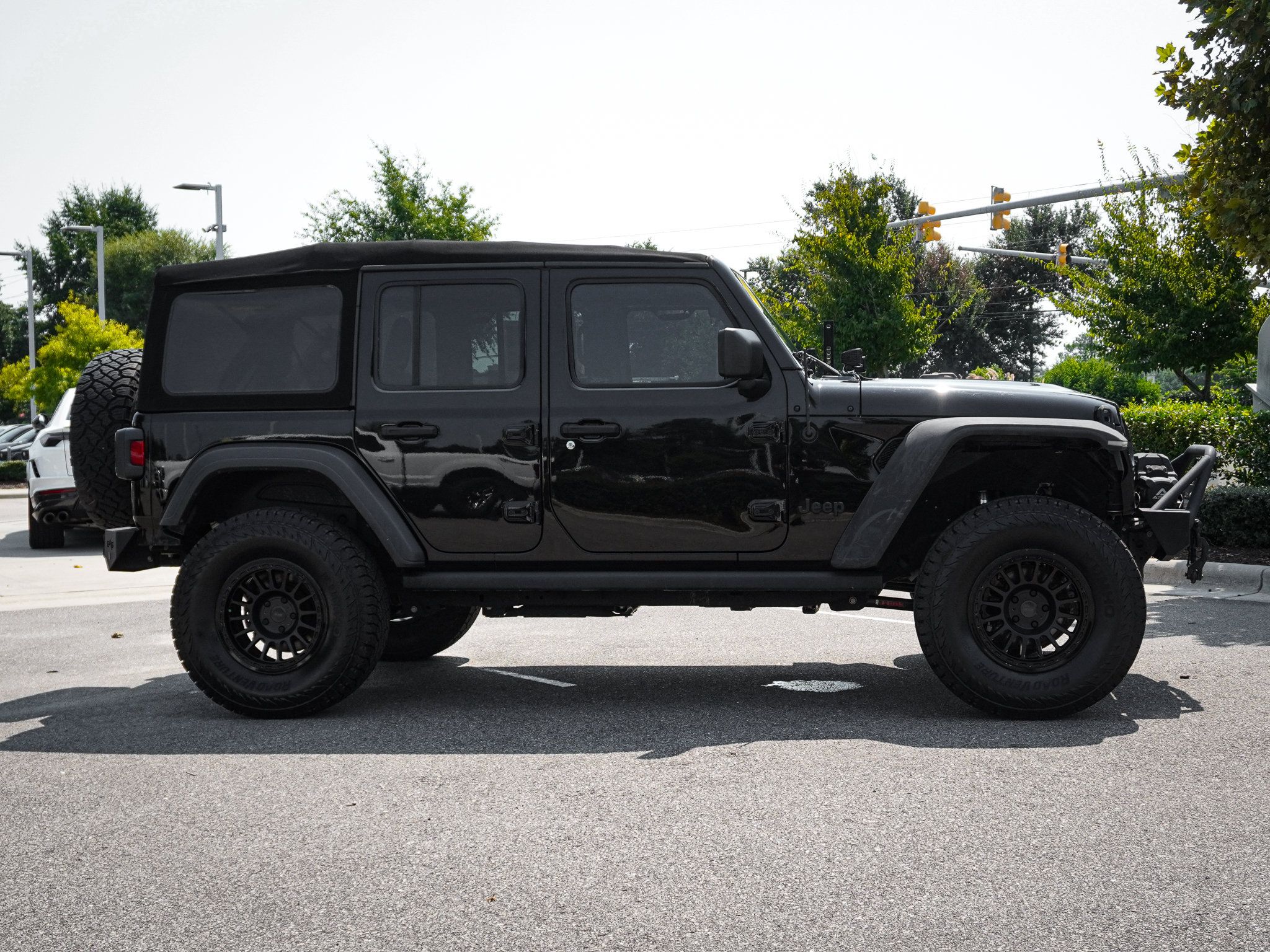 Used 2021 Jeep Wrangler Unlimited Sport AWD/4WD image 13