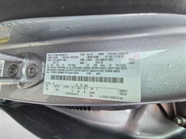 Used 2023 Ford Escape ST-Line FWD image 25